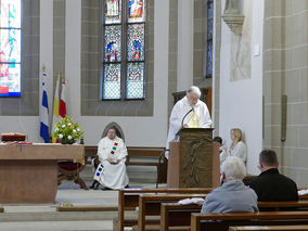 Lumen Christi - Auferstehungsmesse in St. Crescentius (© Karl-Franz Thiede)